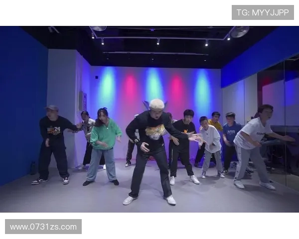 西安街舞队在全国街舞意识排名中创新高引领潮流风尚