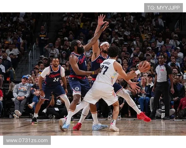 12月4日NBA焦点战掘金迎战猛龙双方全力争胜精彩对决即将上演