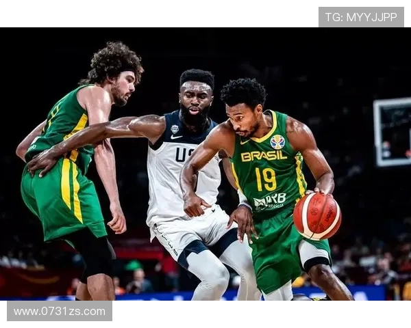 萨拉热与凯尔特人激战正酣谁将赢得这场精彩对决的胜利 萨拉热与凯尔特人激战正酣谁将赢得这场精彩对决的胜利