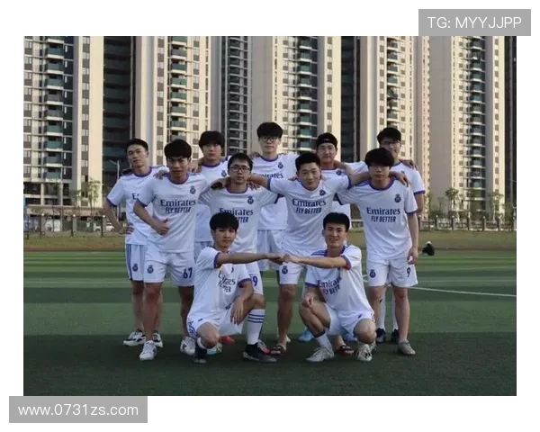 青年赛分析:TES团队协作展现出色默契与战术配合能力